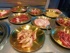 -哈哈碳都·牛肋条无限自助烤肉(台江万达店)