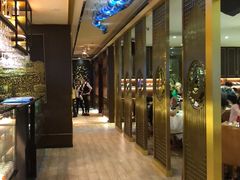 -御龙阁海鲜酒楼