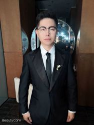 点击看大图 -太郎花子婚纱摄影艺术中心