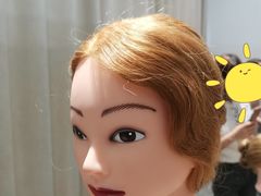 -群丽化妆摄影美甲纹绣培训学校