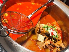牛杂鸳鸯锅-左庭右院鲜牛肉火锅(环球港店)