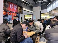 -魔都三兄弟酸辣粉·蘸卤炸串(虹桥万科店)