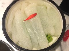 -尚尚仙·酸汤猪手·猪肚鸡火锅(华联万柳购物中心店)