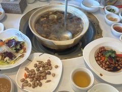 -天宜隆蘑菇宴火锅(石景山旗舰店)