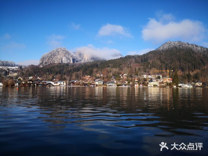 沃尔夫冈湖图片