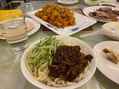 炸酱面-燕风楼烤鸭店(建设总店)