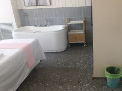 -丽奢妍美丽健康管理中心