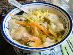 -长人馄饨铺(解放街店)