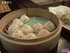 咸蛋黄鲜肉小笼-五芳齋(云南南路店)