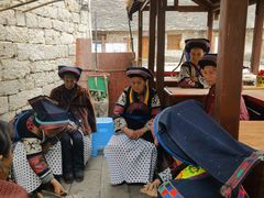 -高荡千年布依古寨旅游景区