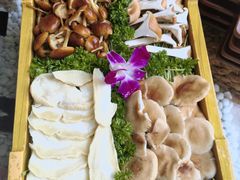 -慢丽江·云南野生菌土鸡锅(西山店)