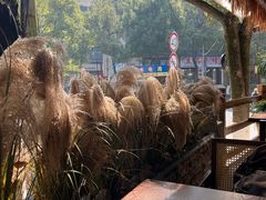 -二厨·吊桥小院·脆皮烧鸡公·本地农家菜(沿江西路店)