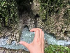 -蝶舞清江·恩施地心谷景区