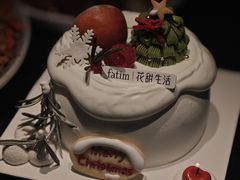 开心果草莓奶皮子-花甜生活FatimCake·生日蛋糕