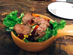 -HIGH FIVE哈福手工汉堡(桂林路店)