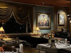 -火车头法国西餐厅