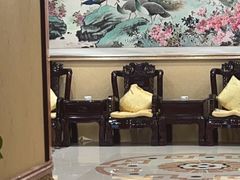 -皇宫大酒店