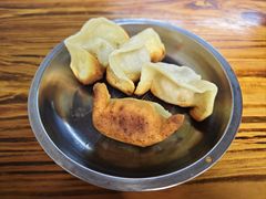 -锅贴大王南翔小笼(临沂二村店)