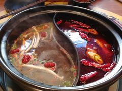 -牛小嫩串串火锅(老国贸总店)