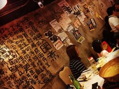 大堂-鲜入围煮花胶鸡海鲜火锅