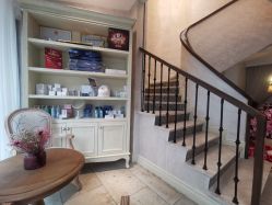 -海茱雅科技健康美容