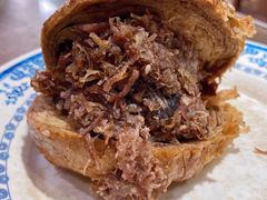 烧饼夹烧牛羊肉-老爆肚满五香烧牛羊肉