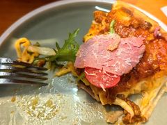 -Dragon Pizza•圆脸龙披萨·牛排餐厅