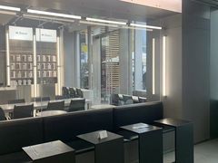 -M Stand(成都COSMO店)