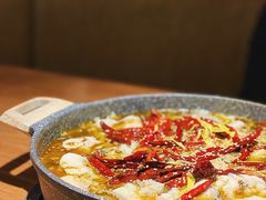 -山城外·非遗酸菜鱼(财富中心店)
