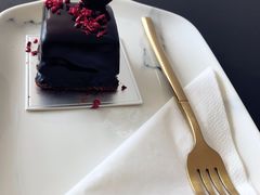 覆盆子黑森林-UNI UNI(环亚凯瑟琳店)