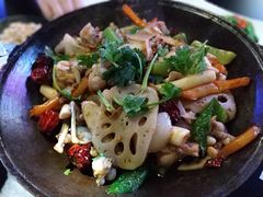 -西街夜油条·麻团包乌饭