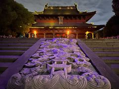 -绳金塔