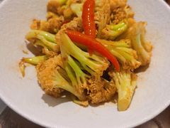 -渔语鱼新川菜Bistro(万象天地店)