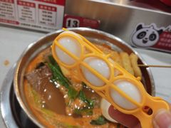 -围辣串串小火锅(李家村万达广场店)