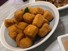 -蝴蝶里·粤菜·点心(滨江龙湖店)