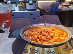 -徐记小怪兽肉蟹煲店(哈西万达金街店)