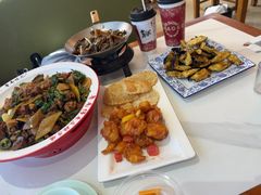 -鲁南仔·滕州炒鸡(经三路店)