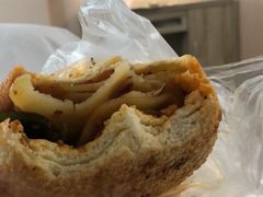 -老鼓楼麻辣烫夹馍