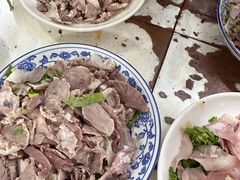 -赵姐猪耳朵饭店