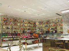 -VENCHI 闻绮(北京国贸商城店)