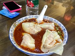 红汤抄手-西月城谭豆花(春熙路店)