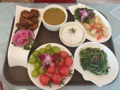 -莲芯花月子会所