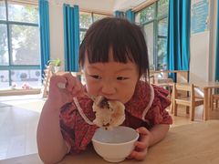 -蒙蒙狮蒙台梭利儿童之家