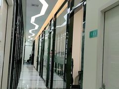-雅致口腔门诊部(五羊邨地铁店)