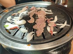 -明洞阿姨·韩式酱蟹烤肉·创意料理(三元桥店)