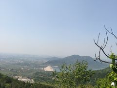 -蟒山国家森林公园天池停车场