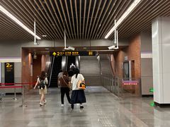 -同济大学(地铁站)