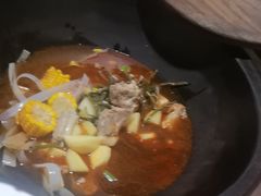 -人民公社铁锅炖·东北菜(卫国道店)