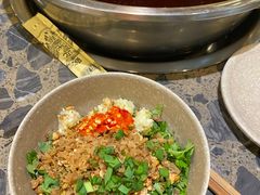 -肖肖酸萝卜鱼火锅(总店)