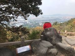 -灵岩山风景区